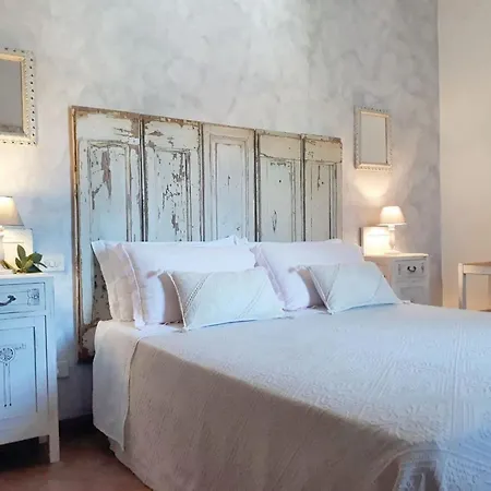Charming In Lisciano Niccone With Shared Pool *