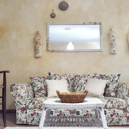 Charming In Lisciano Niccone With Shared Pool